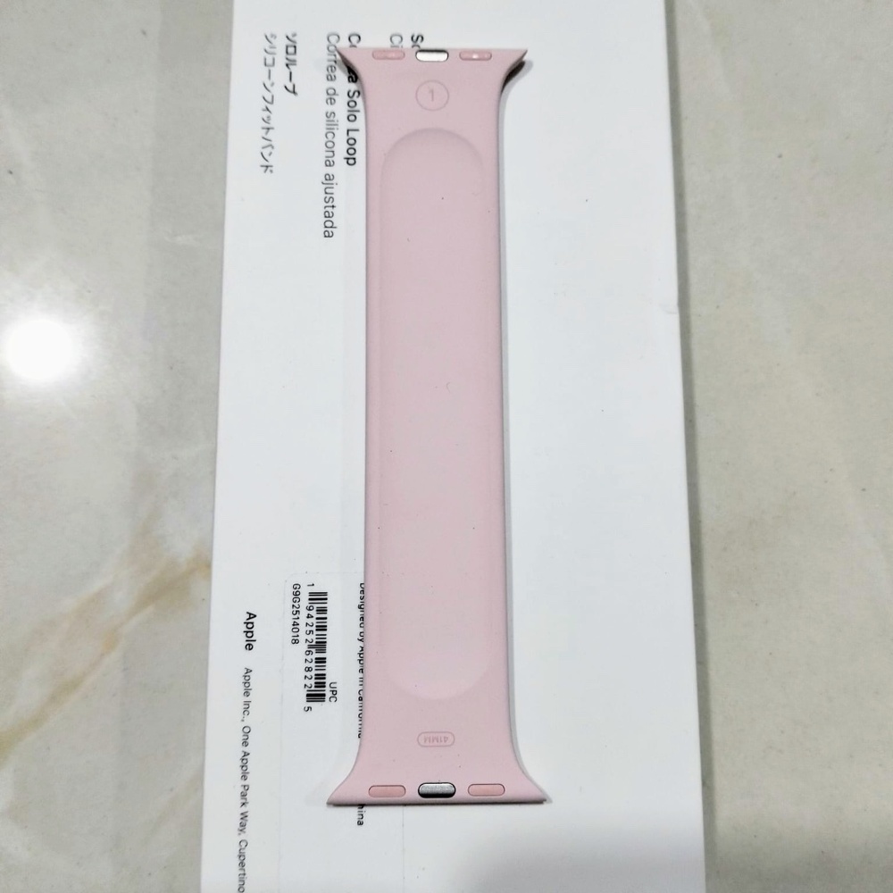 🟡Apple Watch 41mm Chalk Pink Solo Loop - Size 1 - Picture 5 of 11